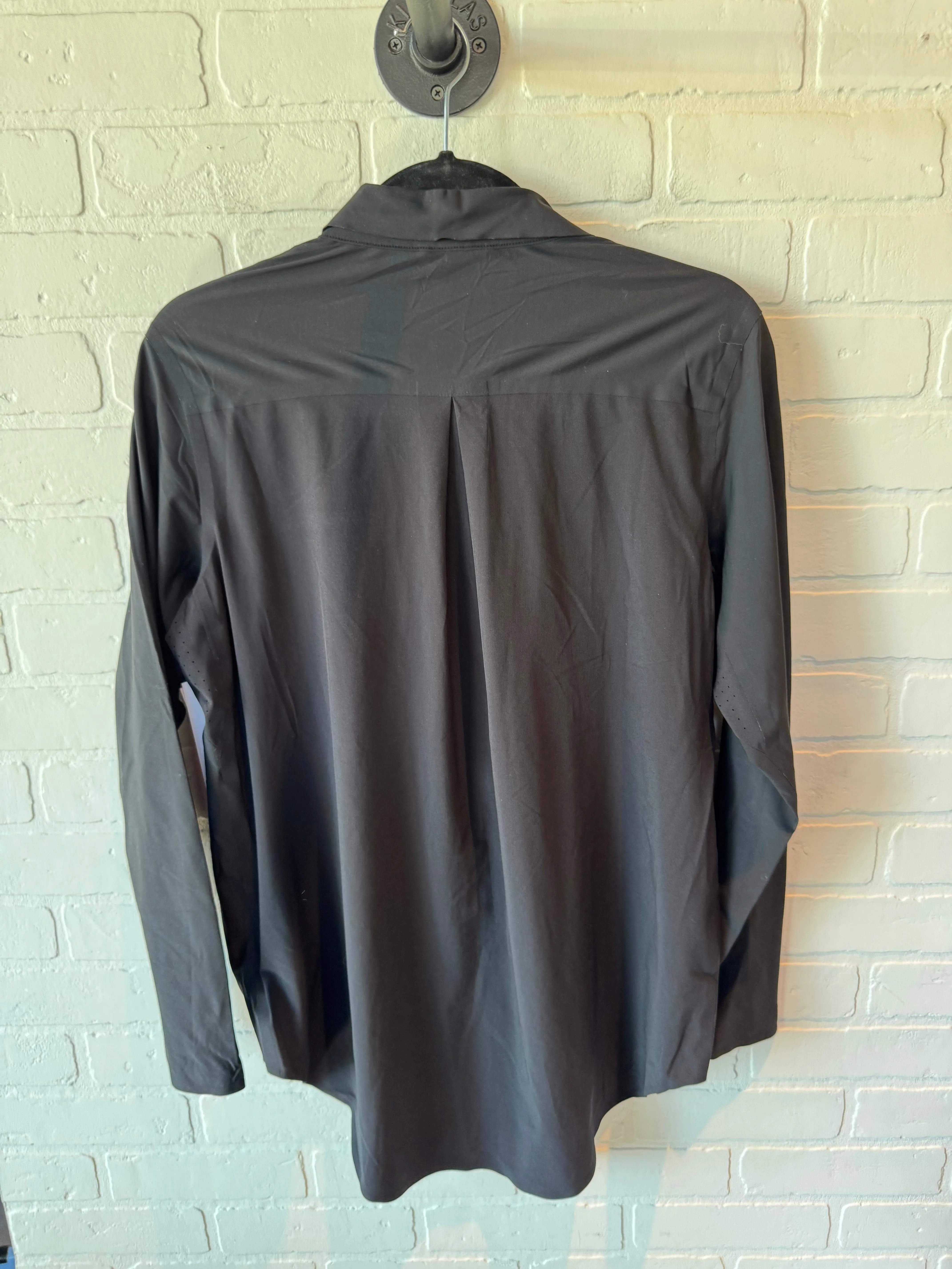 Athletic Top Long Sleeve Collar By Athleta In Black, Size: S