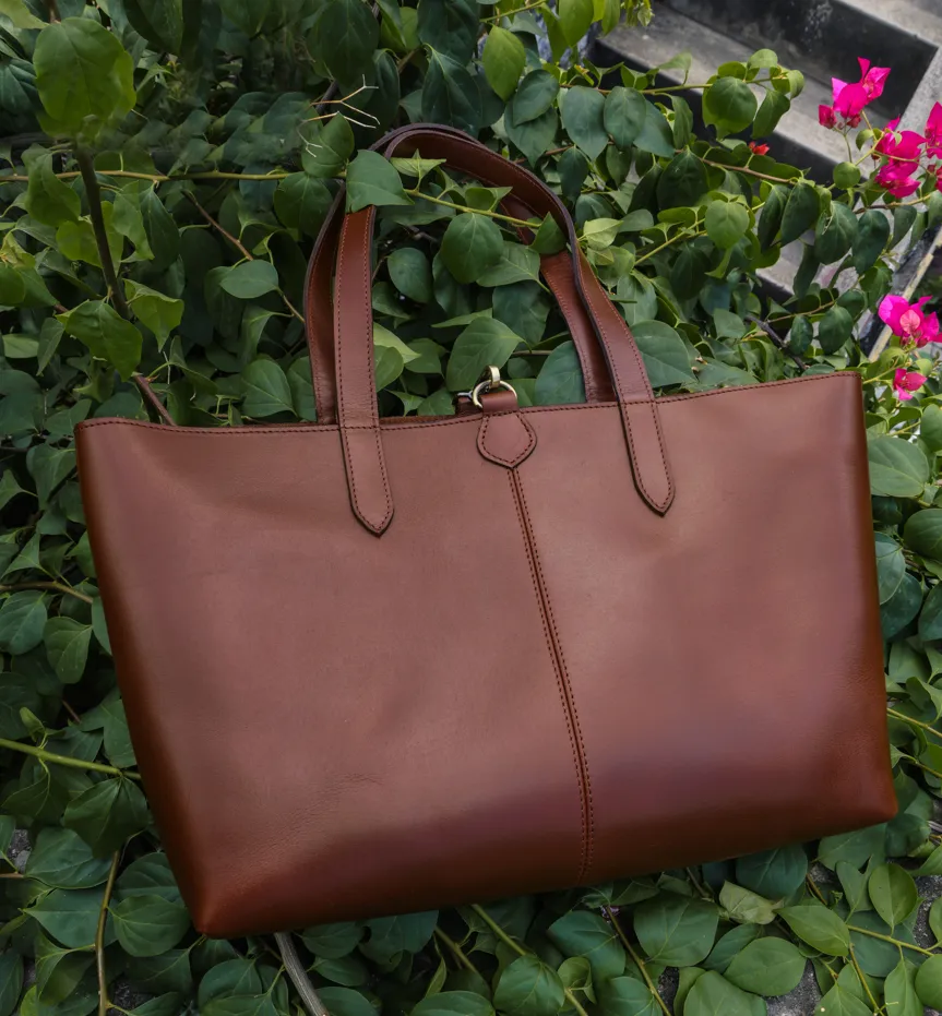 Classic Brown Leather Tote Bag - Elegance Meets Functionality.  Art: BG-1750