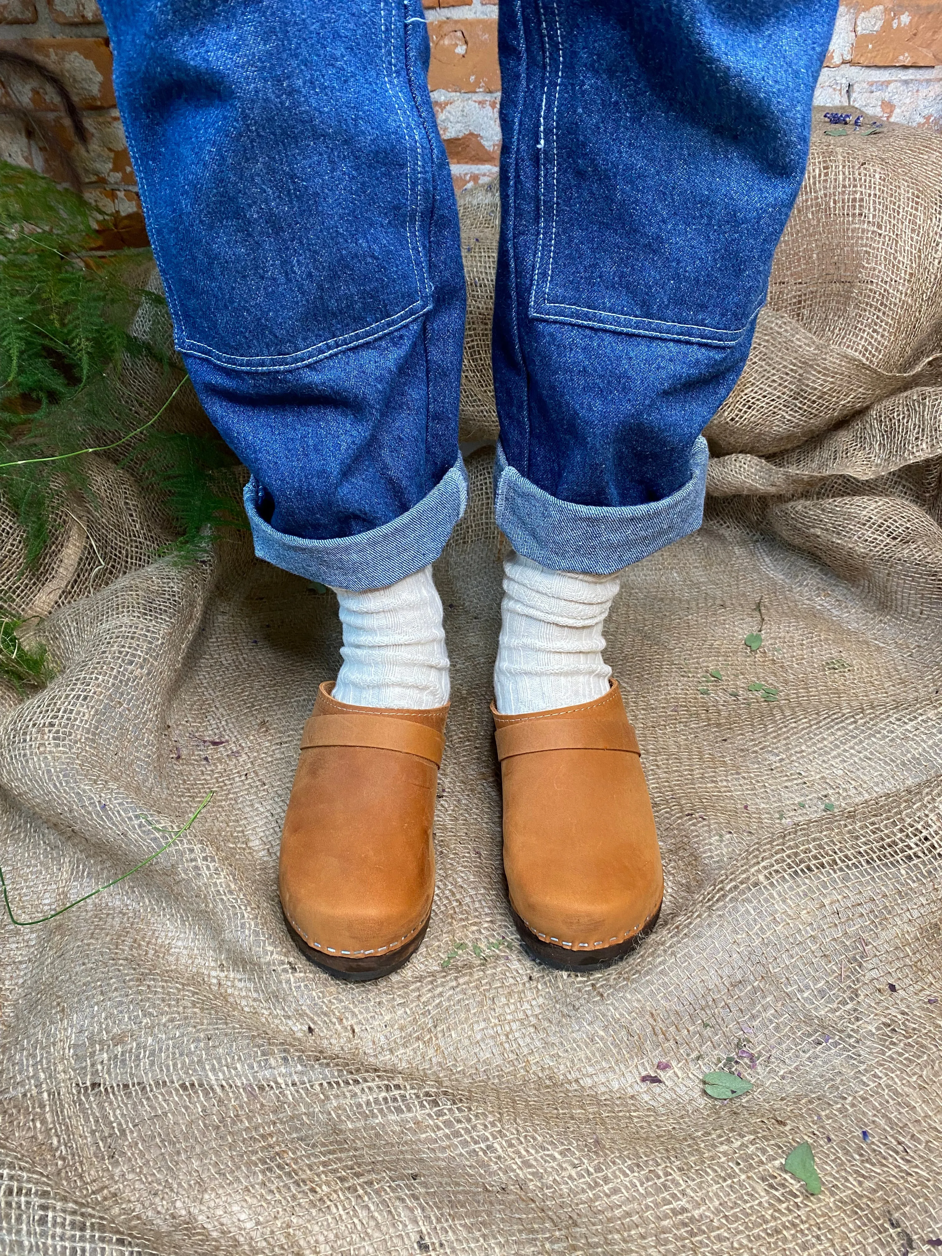 Classic Brown Oiled Nubuck Clogs on Brown Base