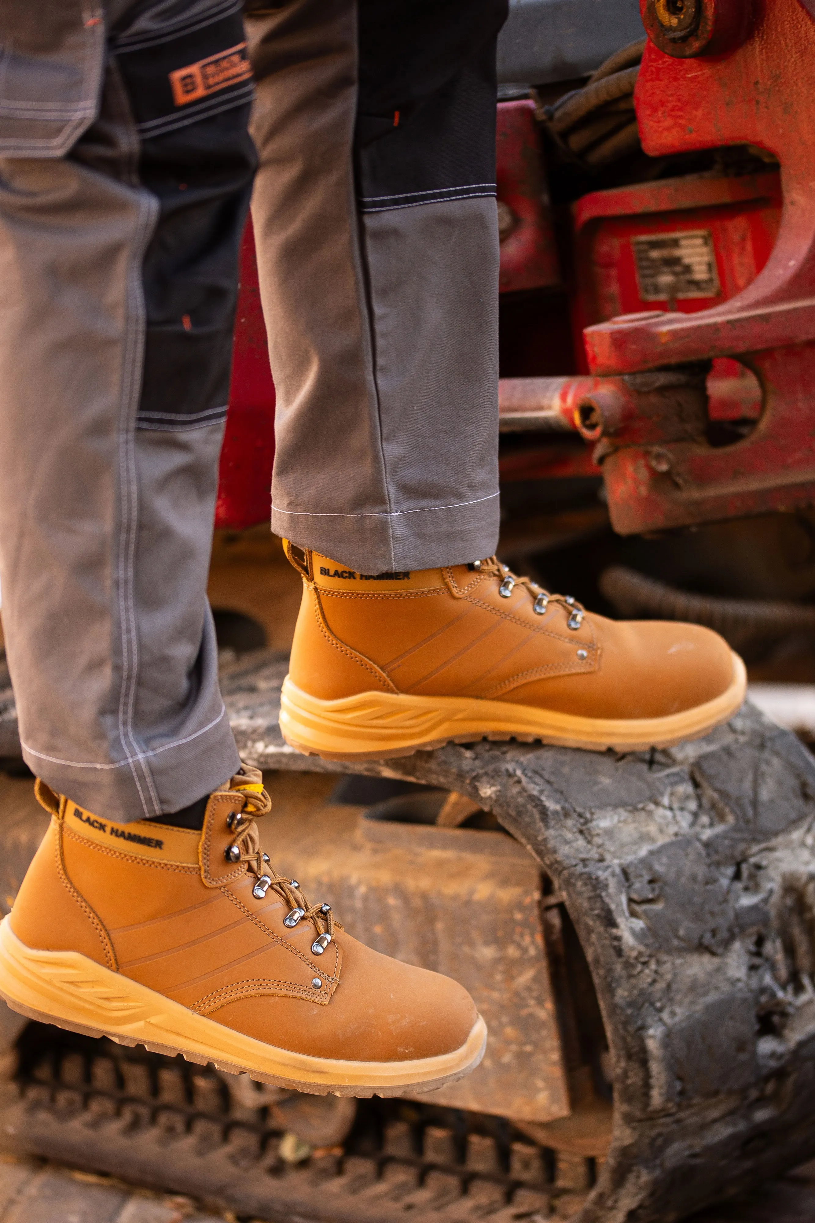 Mens Tan Safety Boots with Steel Toe Cap - Black Hammer 'George'