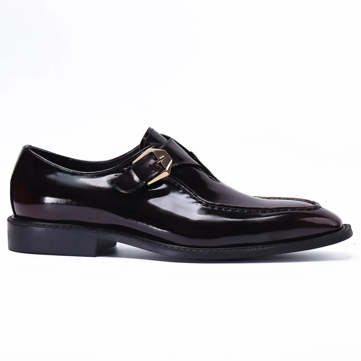 Polished leather buckle shoes