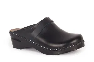 Smithy Leather Clog - All Black